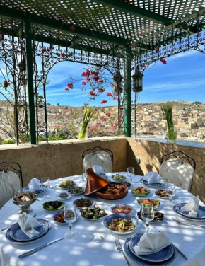 Dar Tazi - Medina View